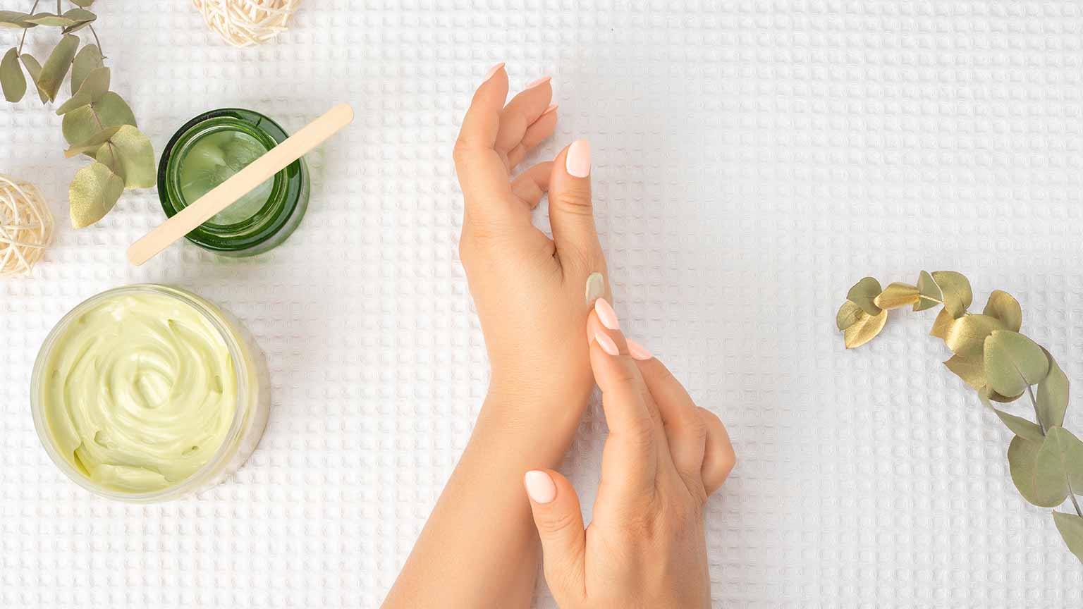 シカクリームは肌荒れに効果があるの?肌の専門家が解説