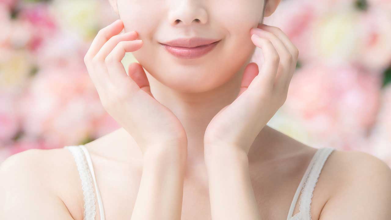 ヒアルロン酸注射とは?効果やリスクについて徹底解説